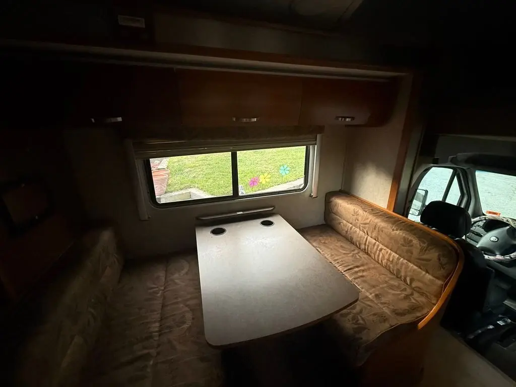 2009 Fleetwood Pulse Class C Motorhome