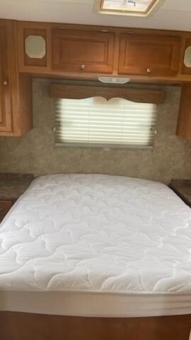 2009 Gulf Stream Yellowstone Motorized Class C