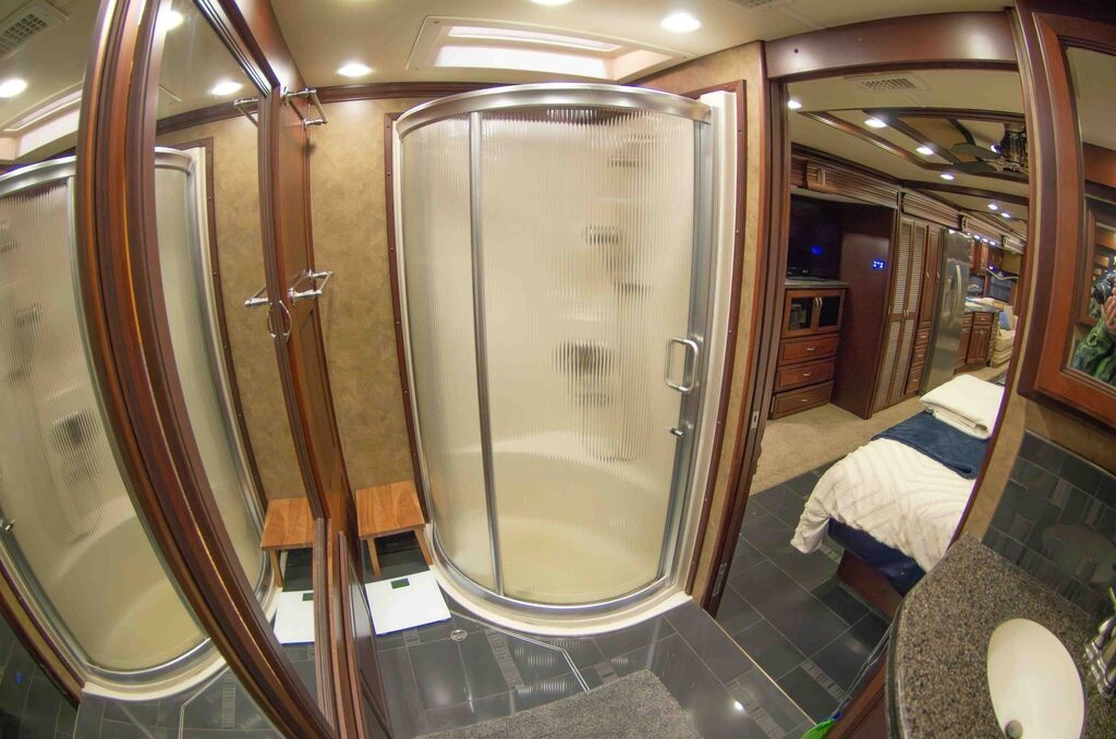 2013 American Coach American Tradition Class A Motorhome