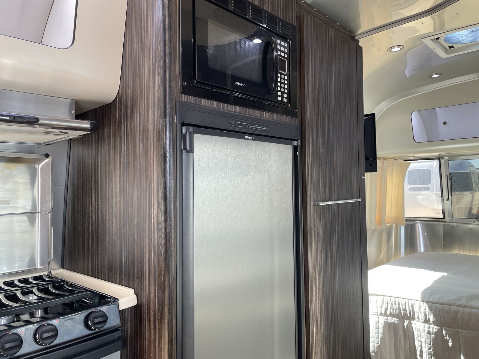 2014 Airstream International Signature
