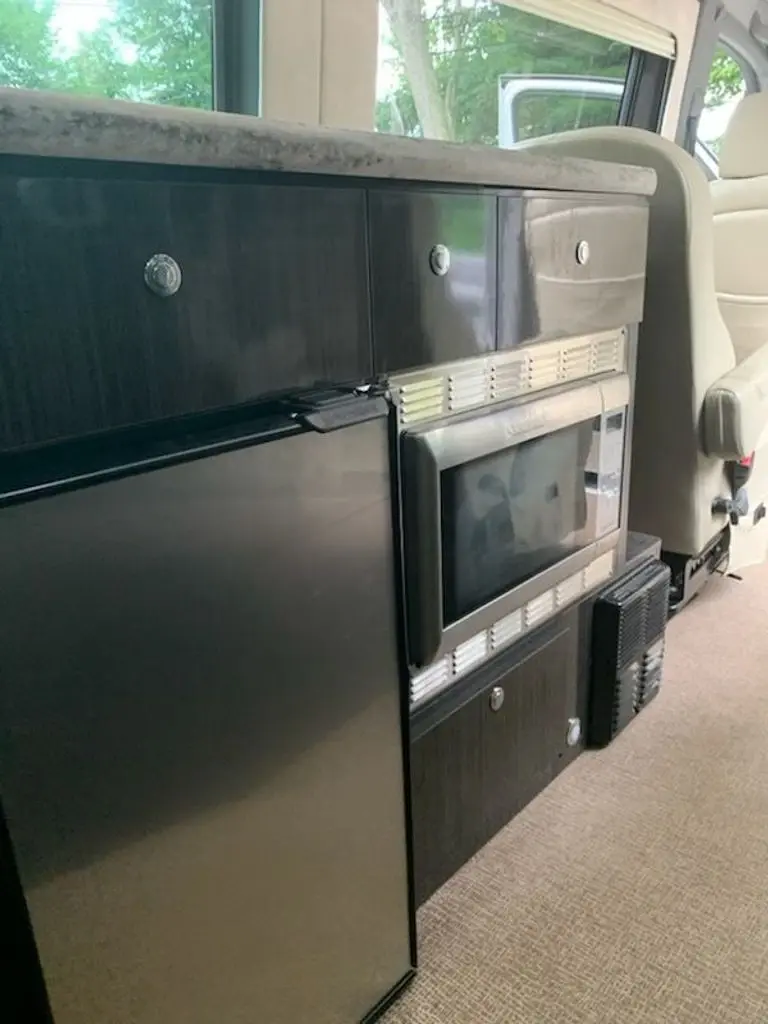 2014 Airstream Interstate Class B Motorhome