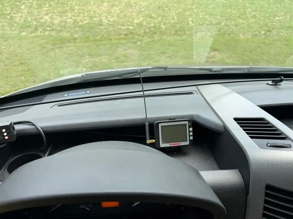 2014 Itasca Navion iQ Motorized Class C