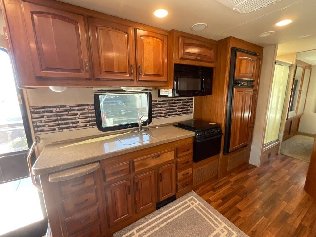 2015 Jayco Greyhawk Motorized Class C