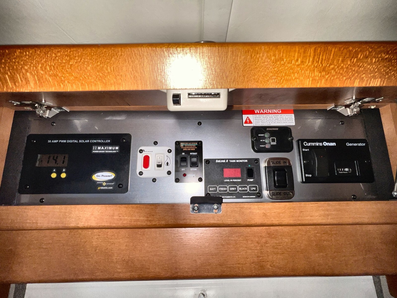 2015 Leisure Travel Vans Unity