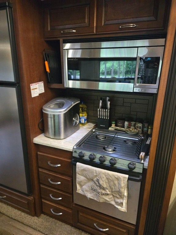 2016 EverGreen RV Bay Hill Fifth Wheel