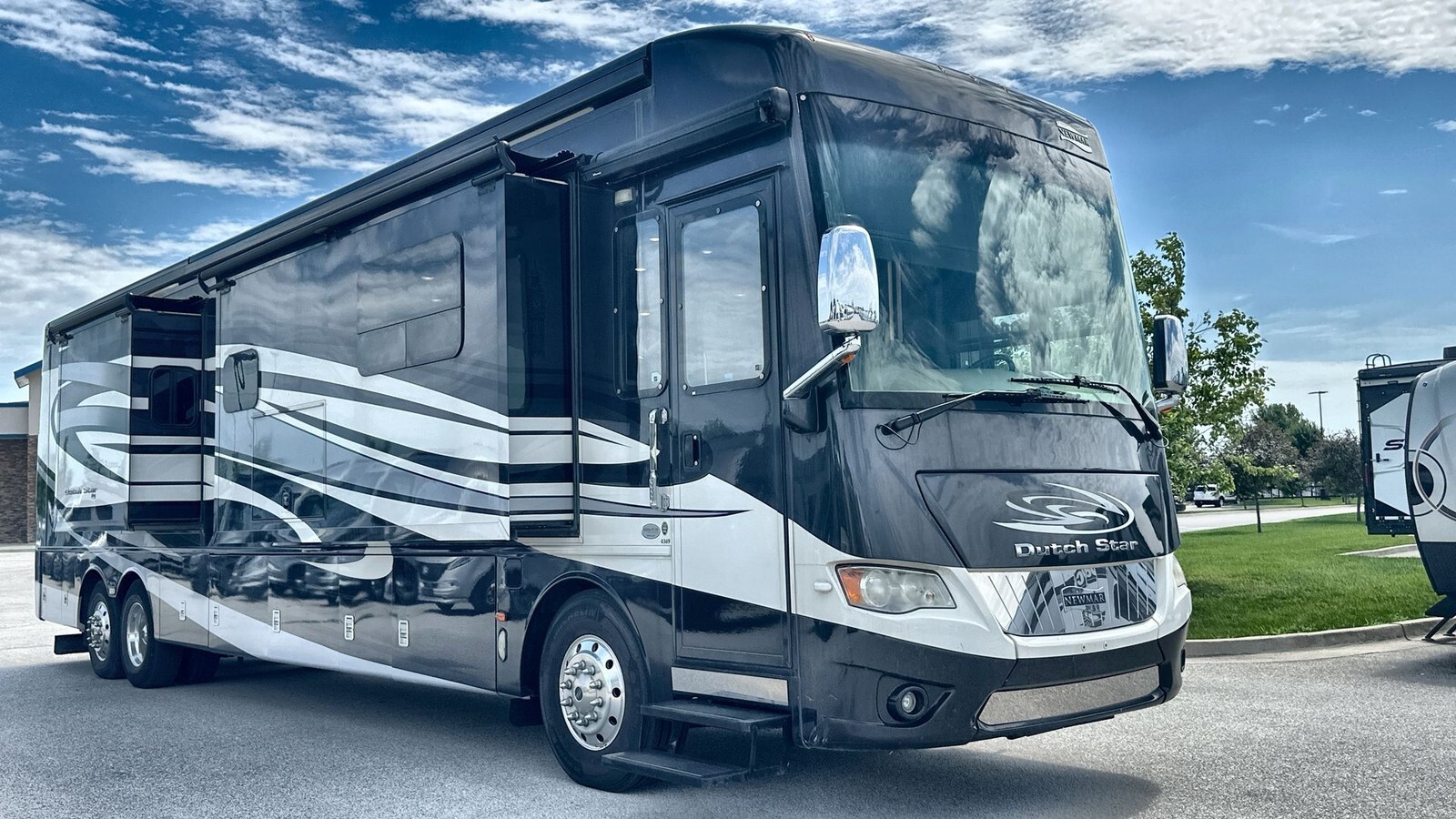 2016 Newmar Dutch Star