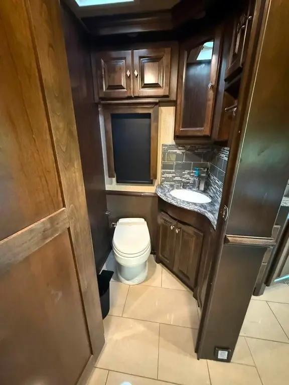 2016 Tiffin Motorhomes Phaeton Motorized Class A