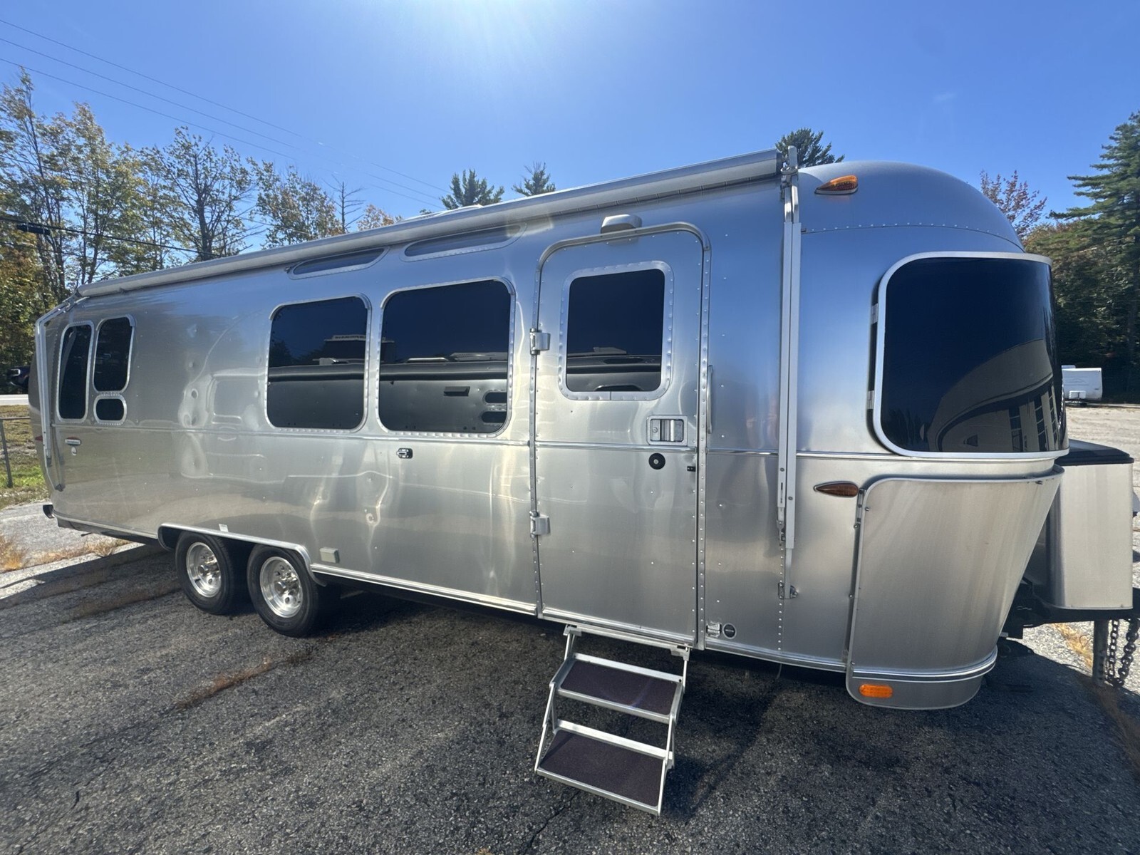 2017 Airstream International Serenity