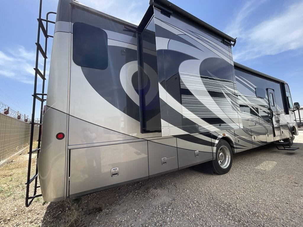 2017 Coachmen Mirada