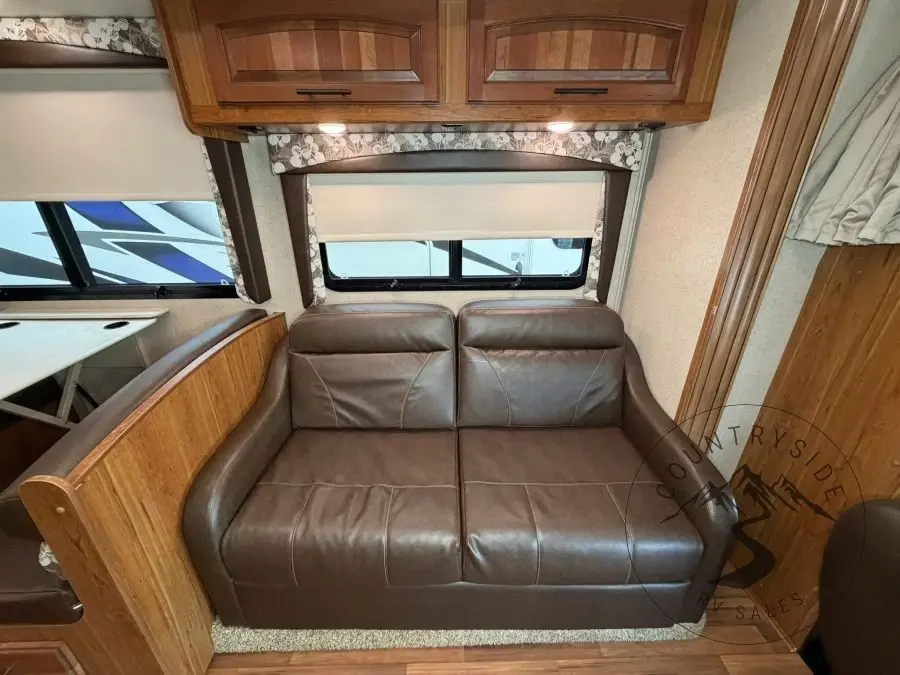 2017 Jayco Greyhawk 29MV Class C