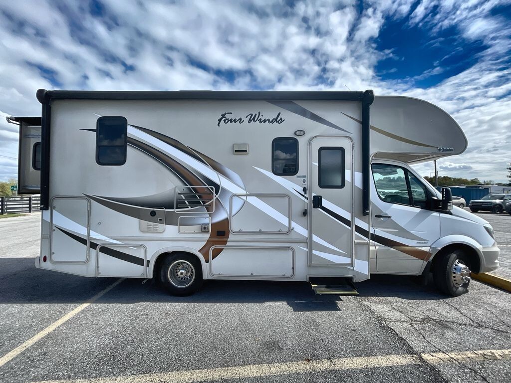 2017 Thor Motor Coach Four Winds Sprinter