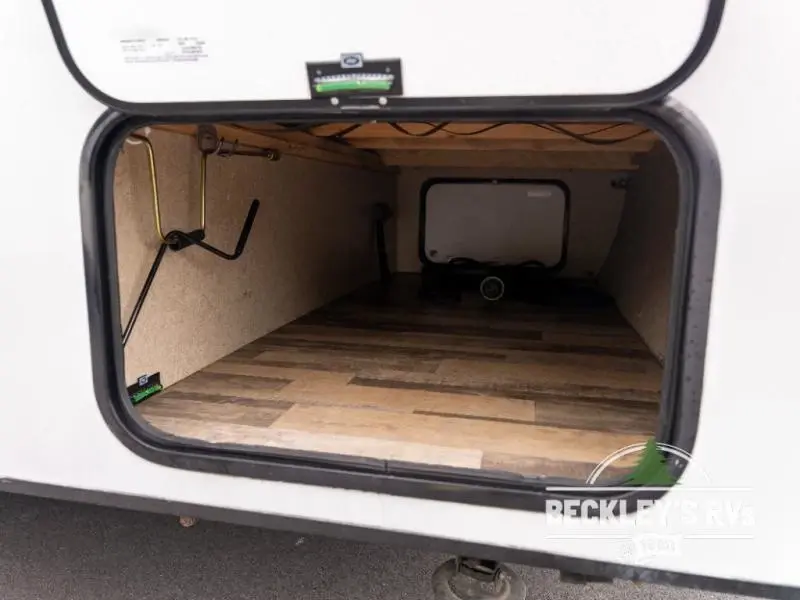 2017 Winnebago Micro Minnie Travel Trailer