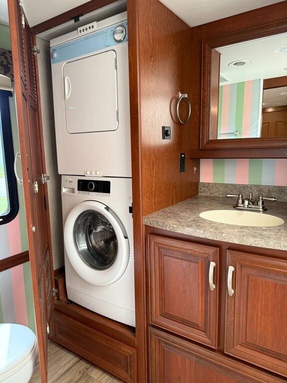 2018 Forest River Legacy SR 340 Motorized Class A