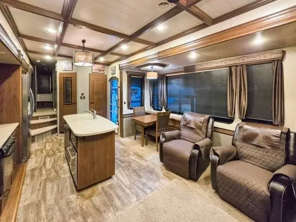 2016 Heartland Bighorn Fifth Wheel