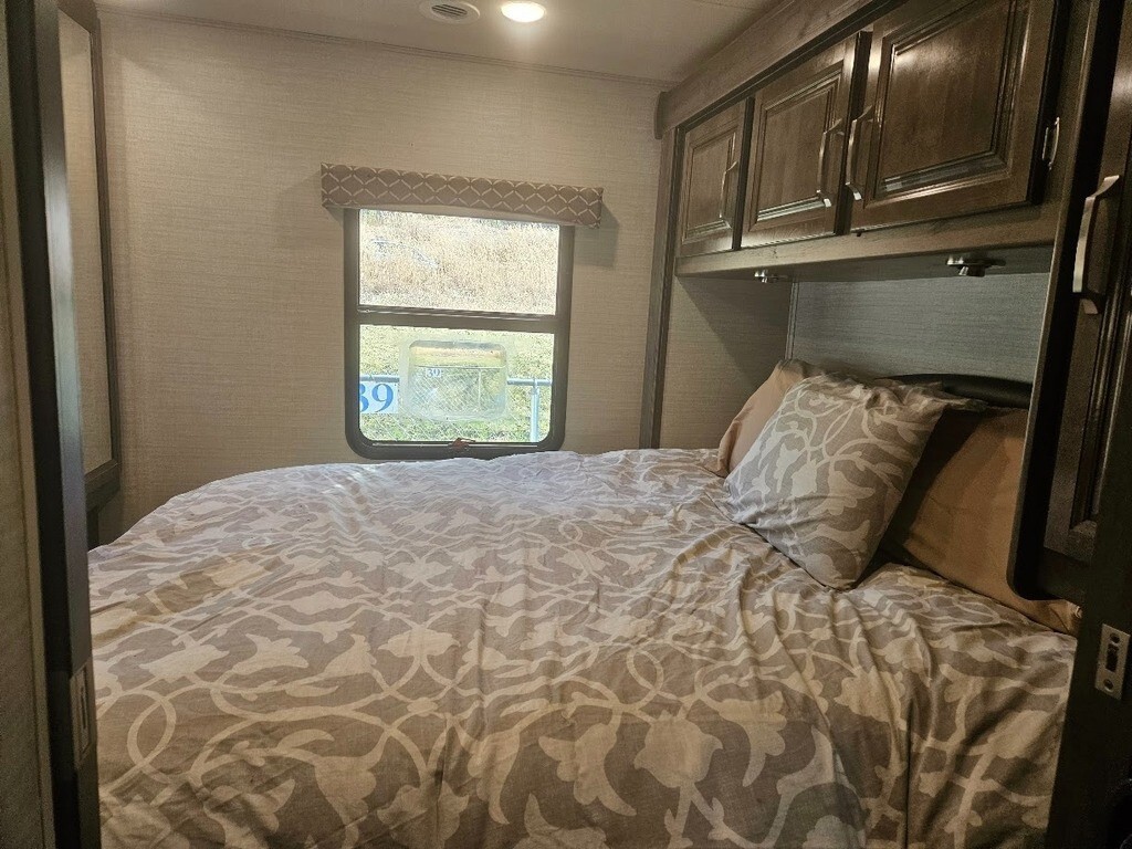 2019 Jayco Greyhawk Motorized Class C