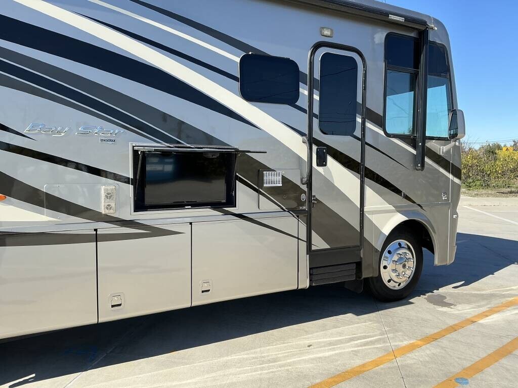 2019 Newmar BAY STAR 3124