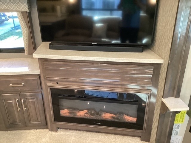 2020 Dark Blue Grey Silver Entegra Coach Anthem Motorized Class A