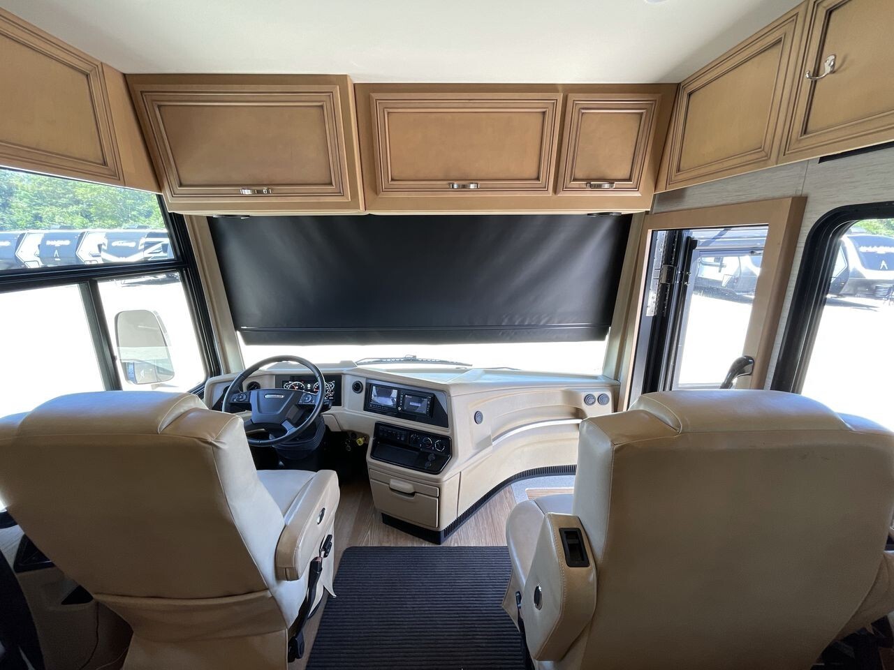 2020 Newmar Kountry Star