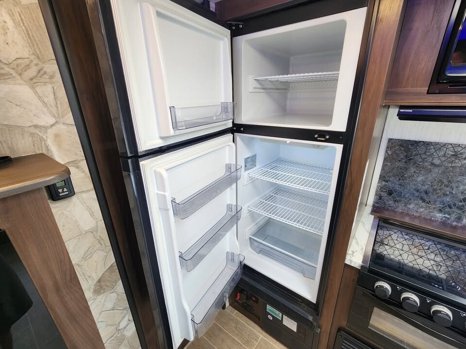 2021 Forest River Cherokee Grey Wolf 23MK Trailer