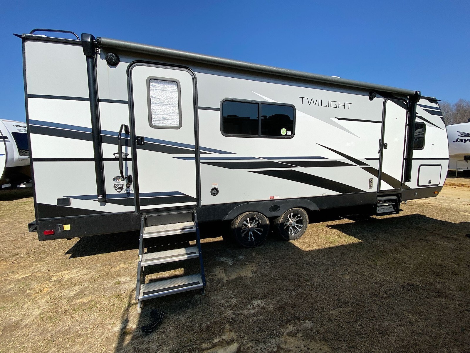 2021 Cruiser RV Twilight Signature