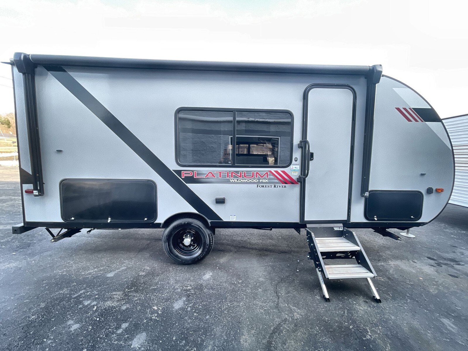 2021 Forest River Wildwood FSX