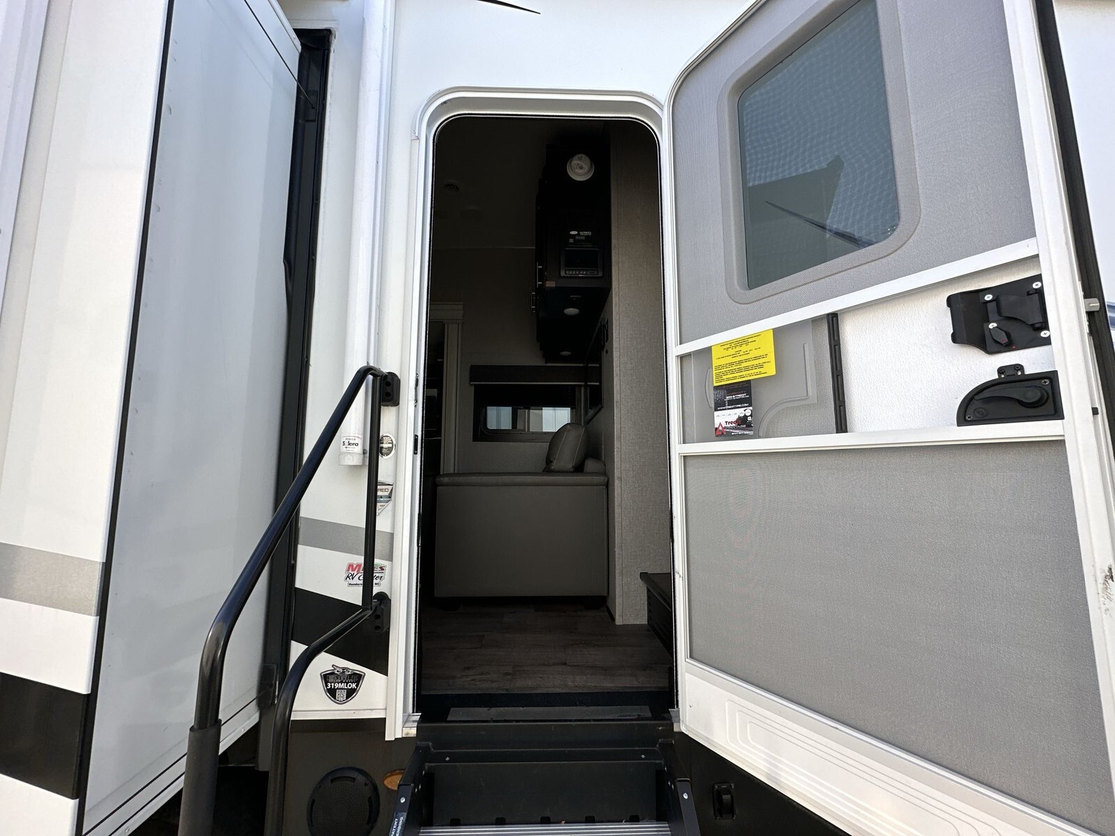 2021 Jayco Eagle Fifth Wheel