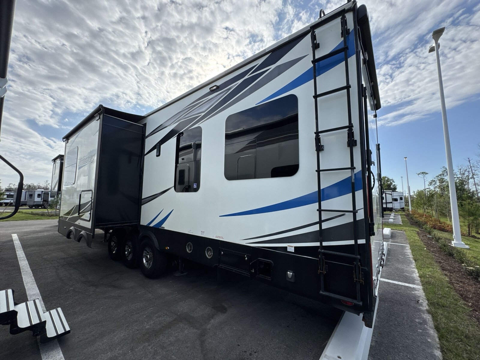 2021 Jayco Seismic