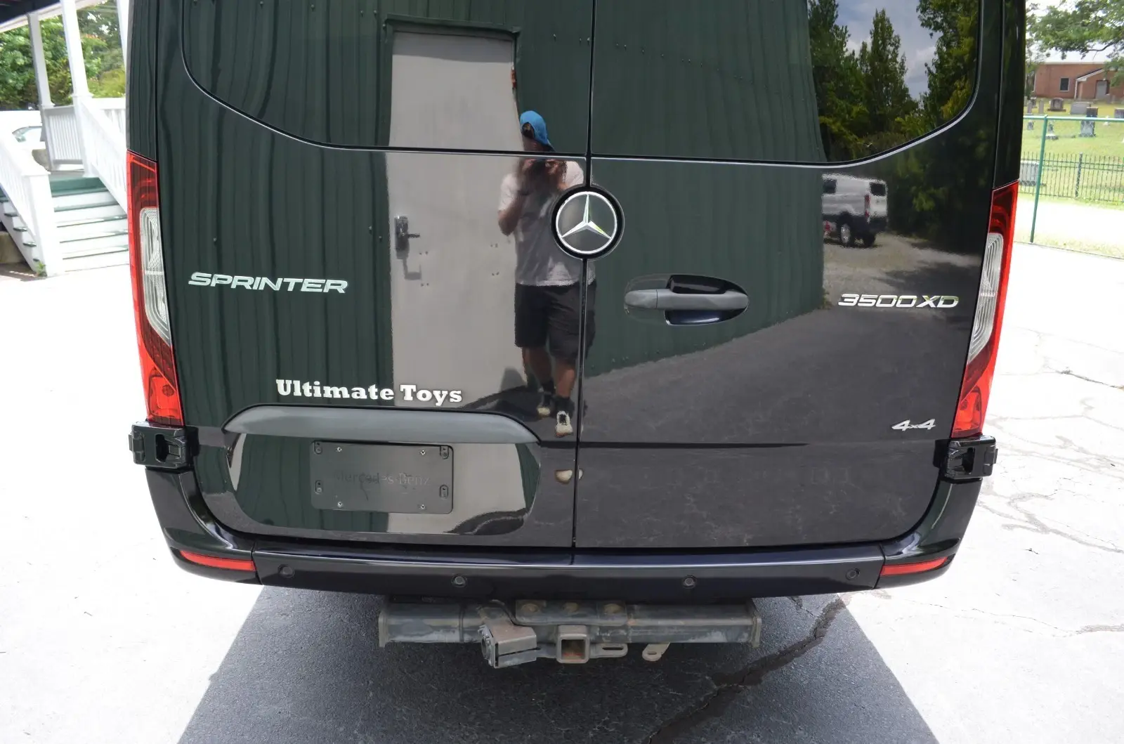 2021 Mercedes 3500 Custom Sprinter Motorized Class B