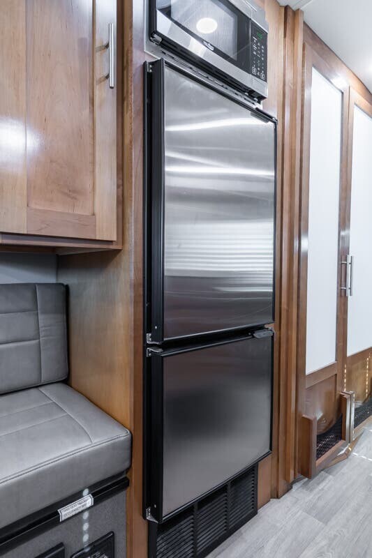 2022 Coachmen Beyond