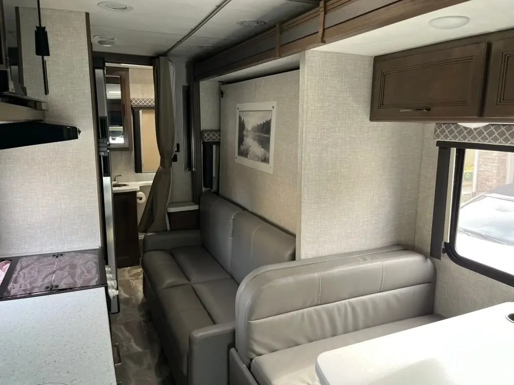 2022 Thor Motor Coach Quantum Sprinter Class C Motorhome