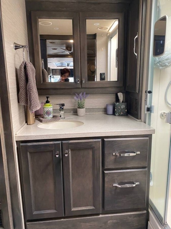 2022 Tiffin Motorhomes Allegro Red 360 Motorized Class A