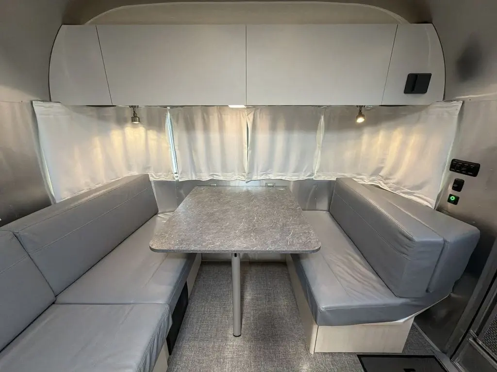 2023 Airstream Flying Cloud