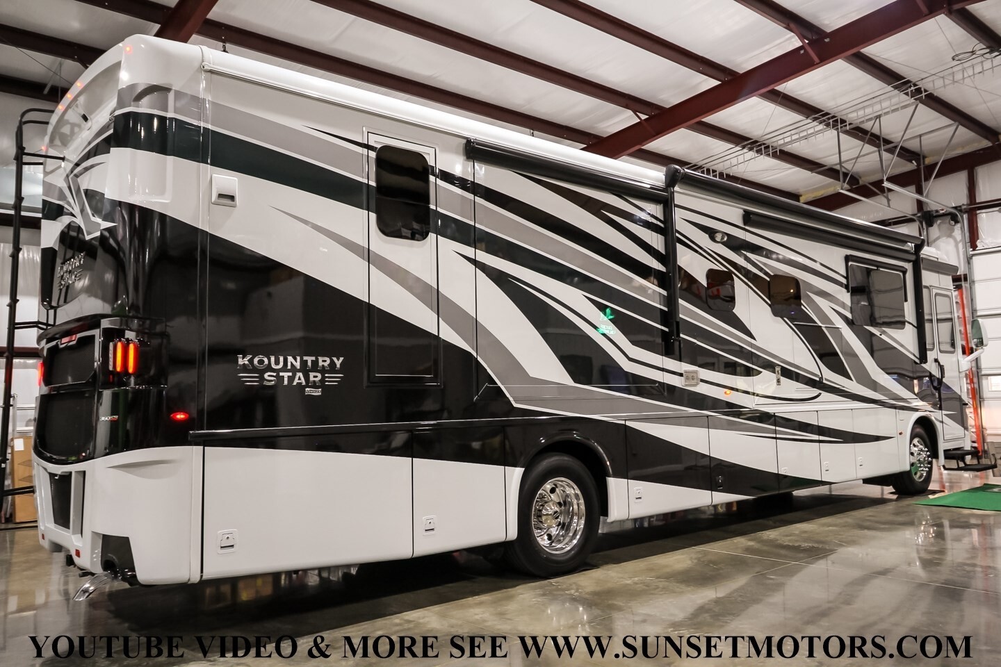 2023 MASTERPIECE NEWMAR KOUNTRY STAR MOTOR HOME