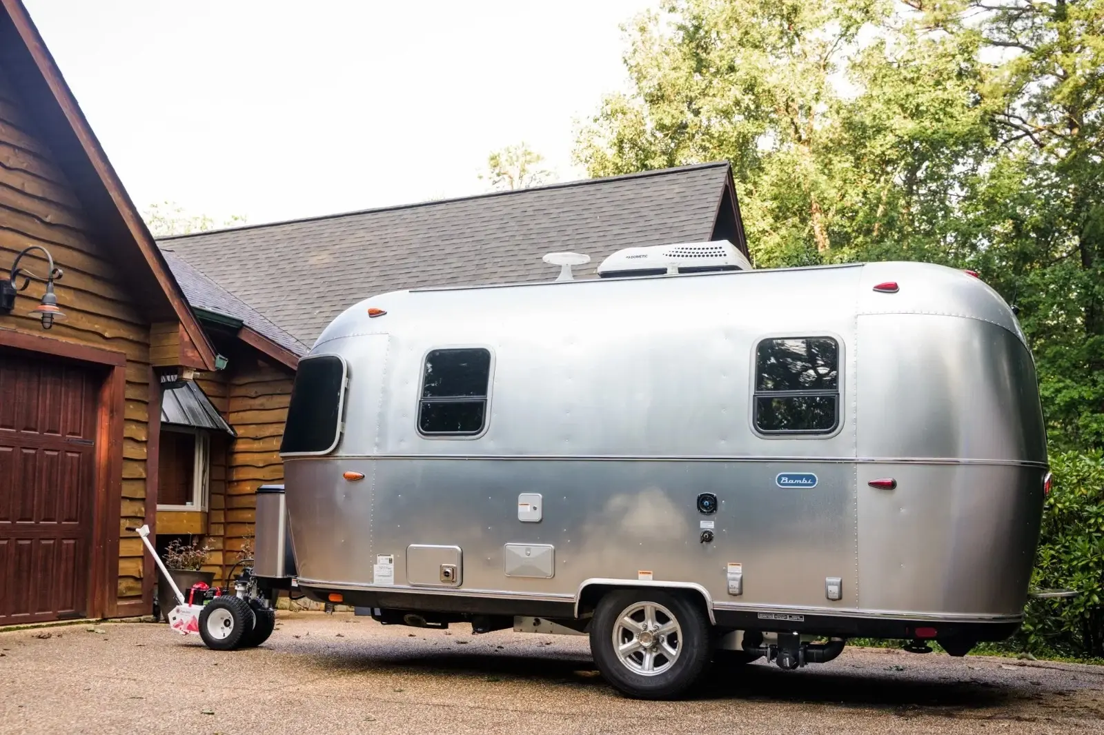 2024 Airstream Bambi 19CB