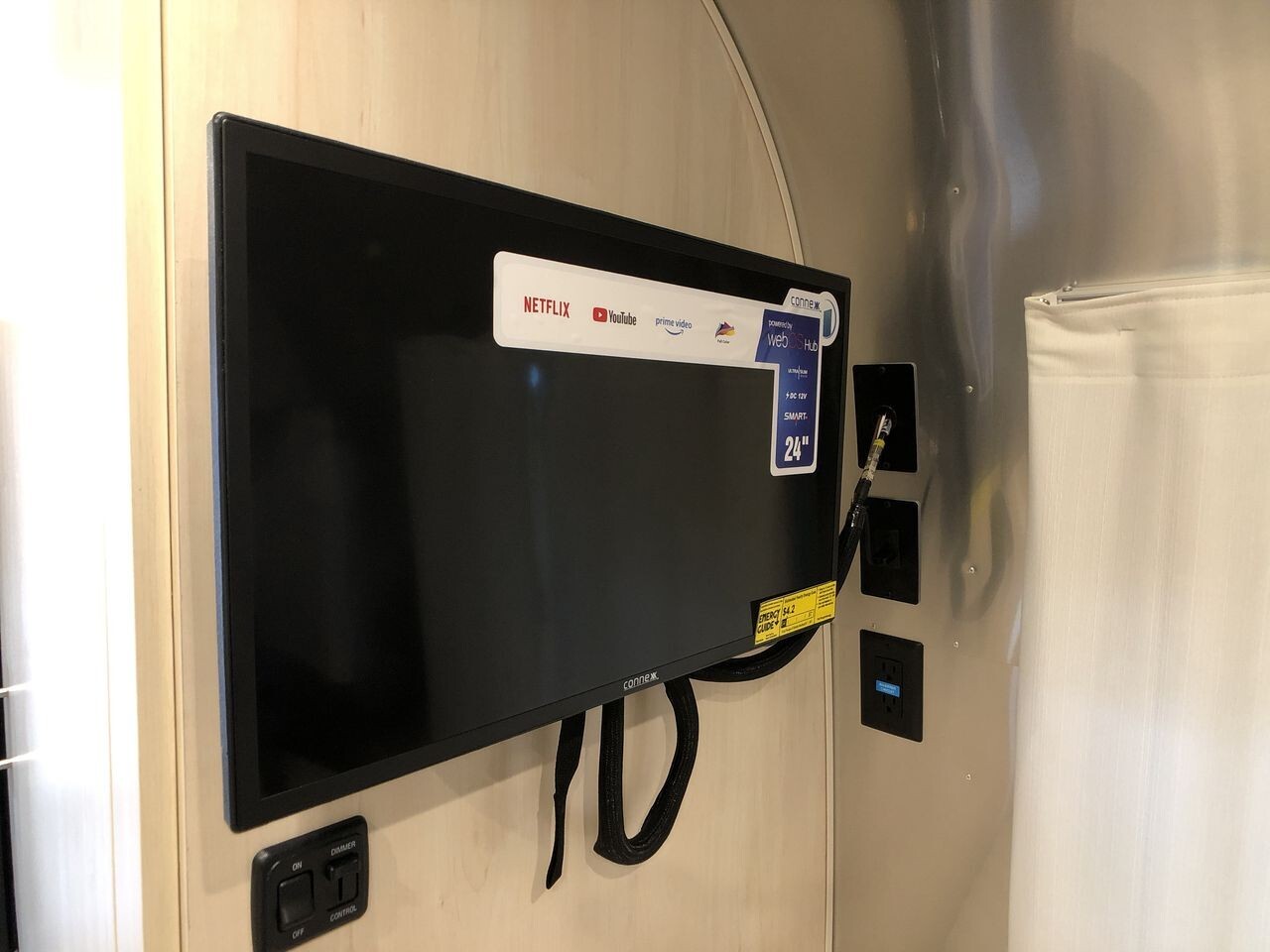 2024 Airstream Flying Cloud