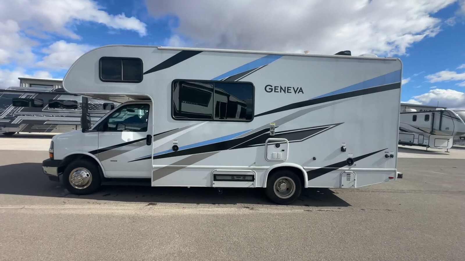 2024 Thor Motor Coach Geneva