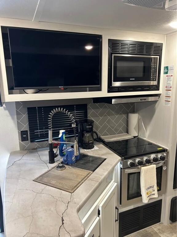 2025 Palomino Puma Travel Trailer