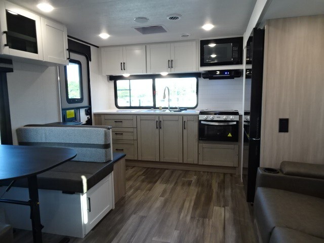 2026 -- Highland Ridge Range Lite 230MKD --