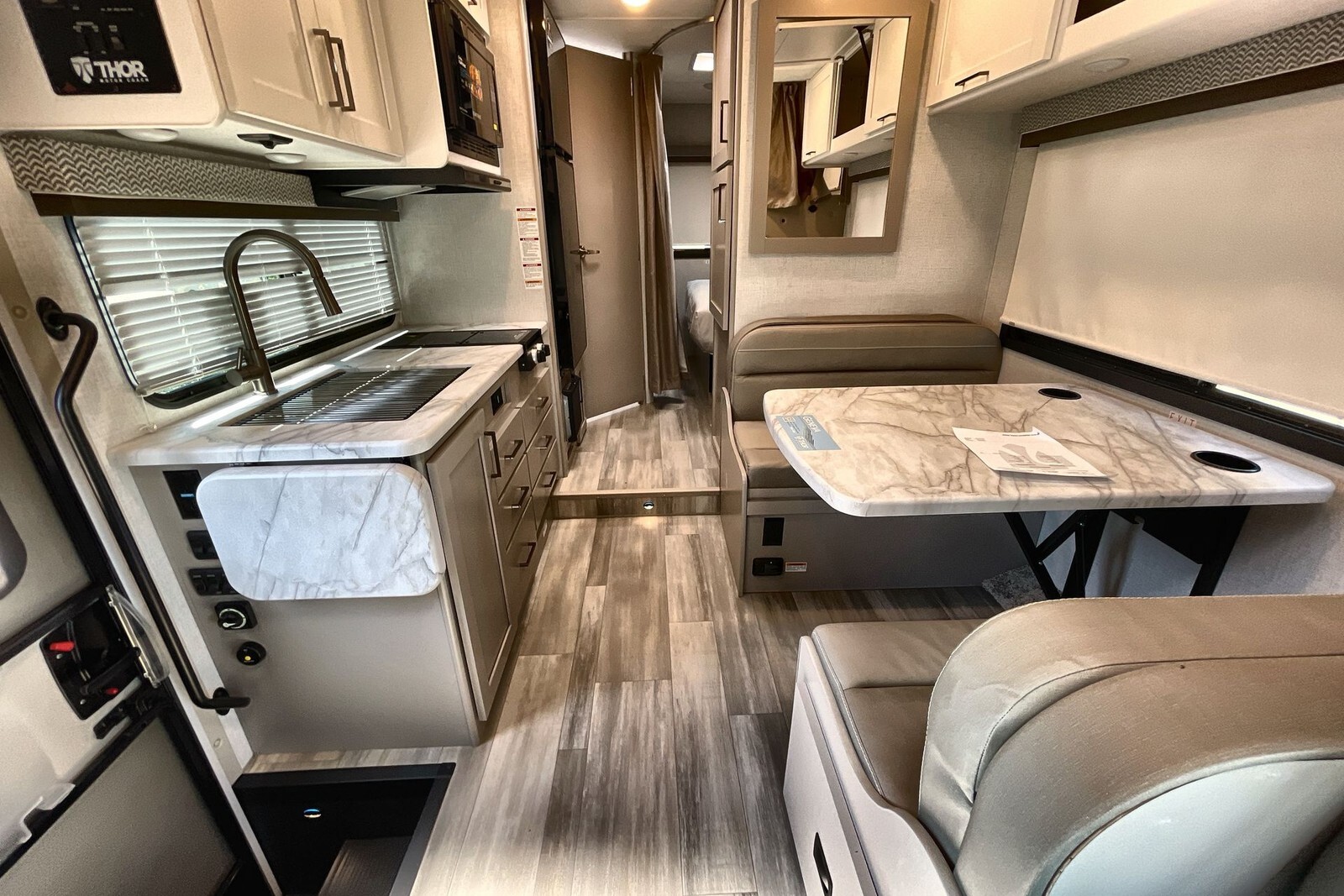 2026 Thor Motor Coach Geneva