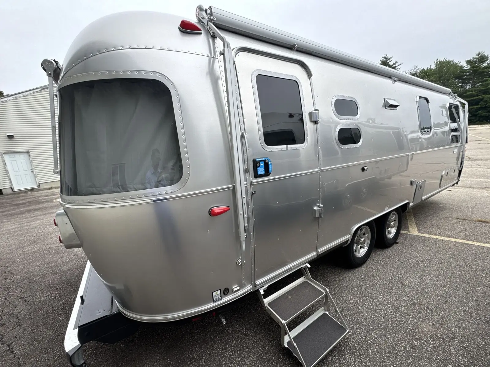 2027 Airstream Flying Cloud
