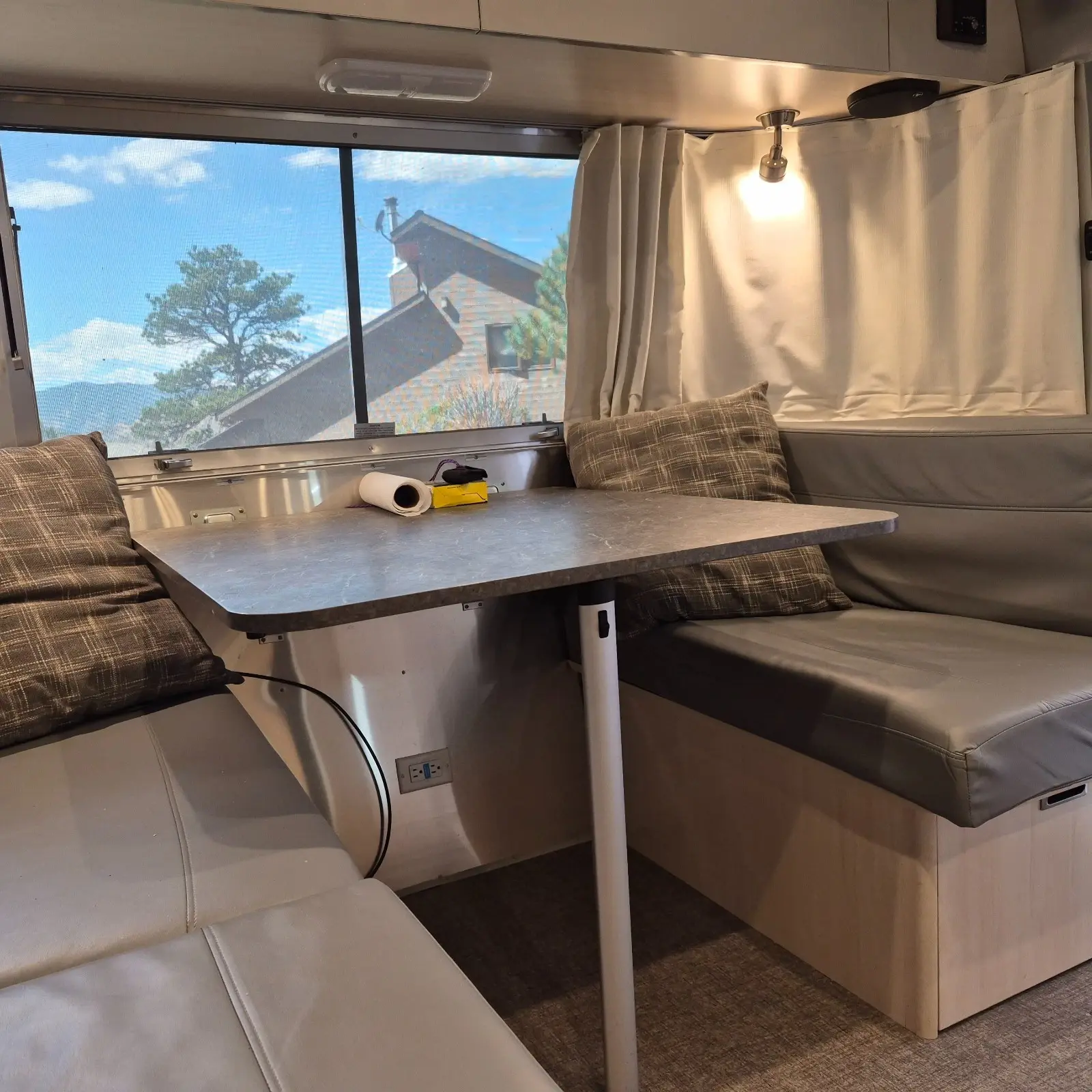 2022 Airstream Flying Cloud