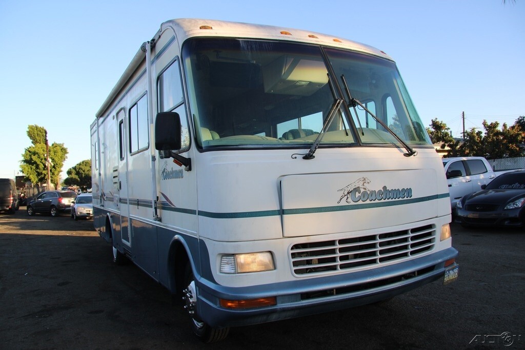 1998 Coachmen Catalina RV Motorized Class C